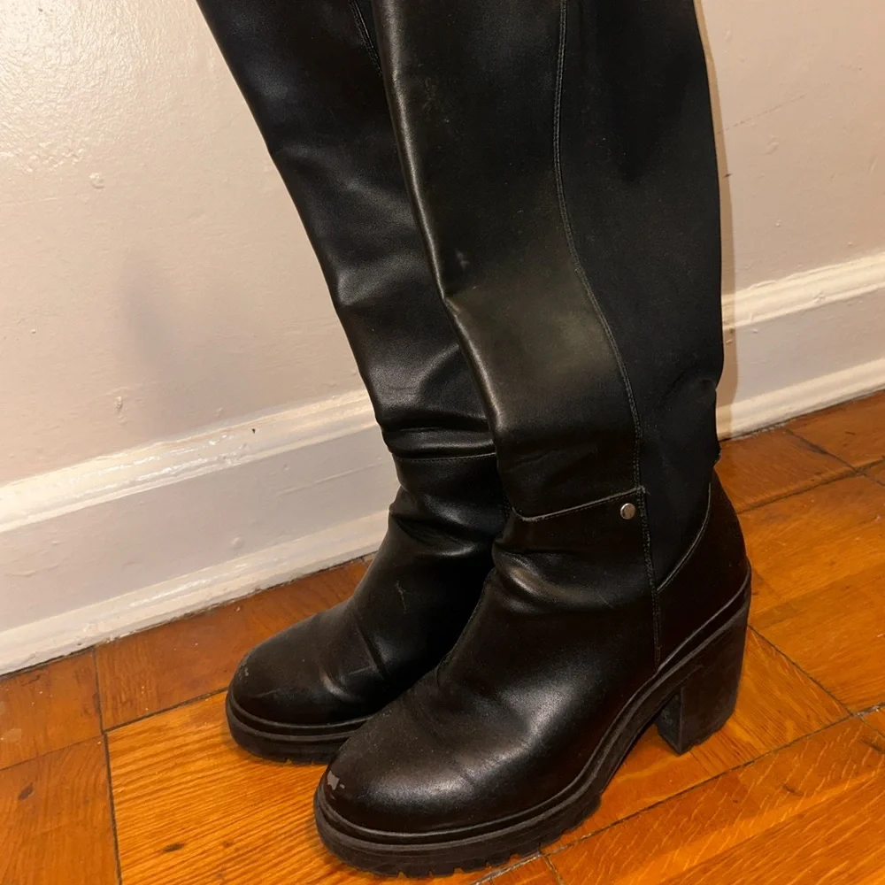 Black Women's Knee-High Block Heel Boots